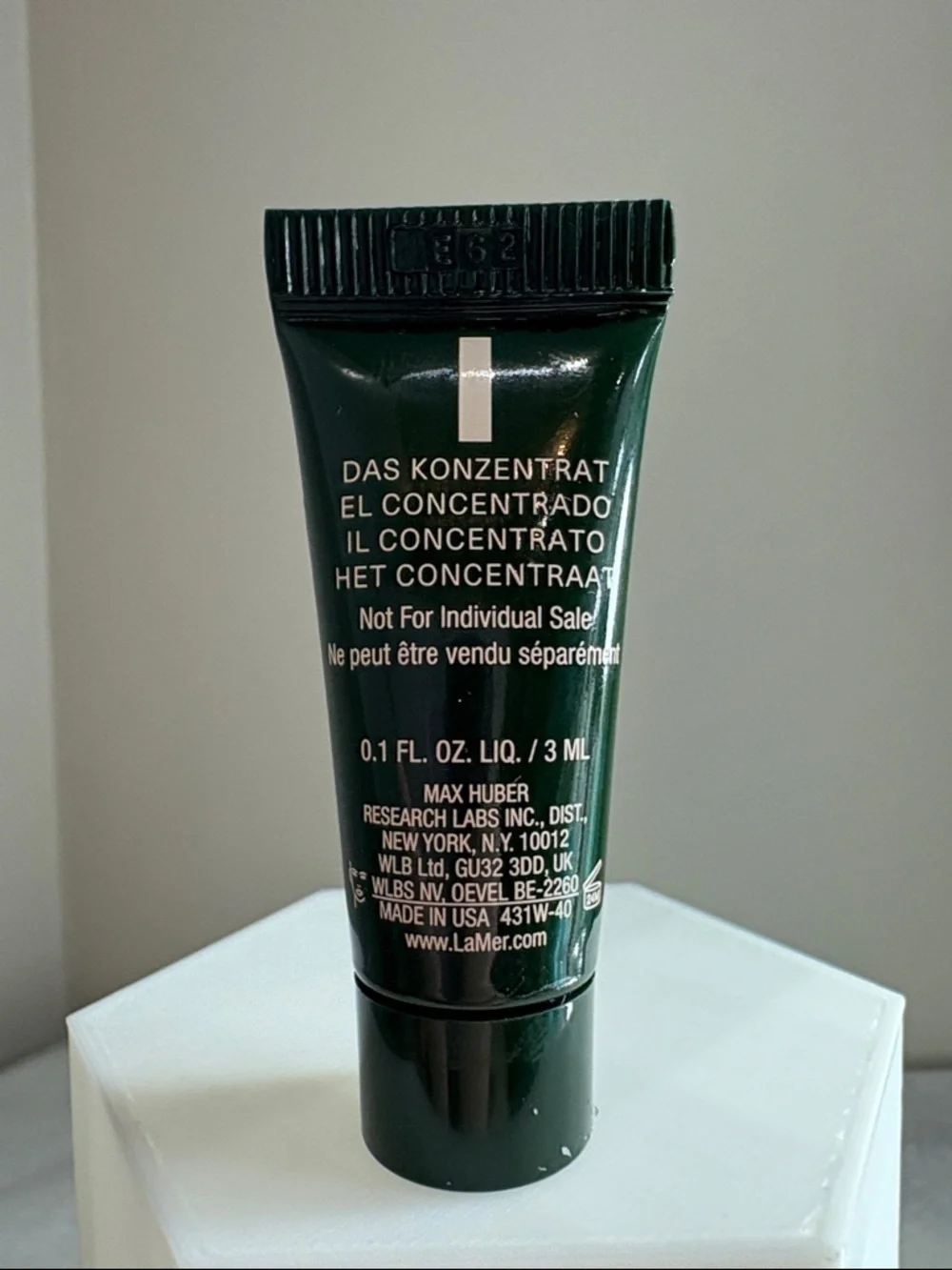 La Mer, The Concentrate Deluxe Mini 3 mL Barrier Strengthening Serum BRAND NEW - Picture 2 of 2